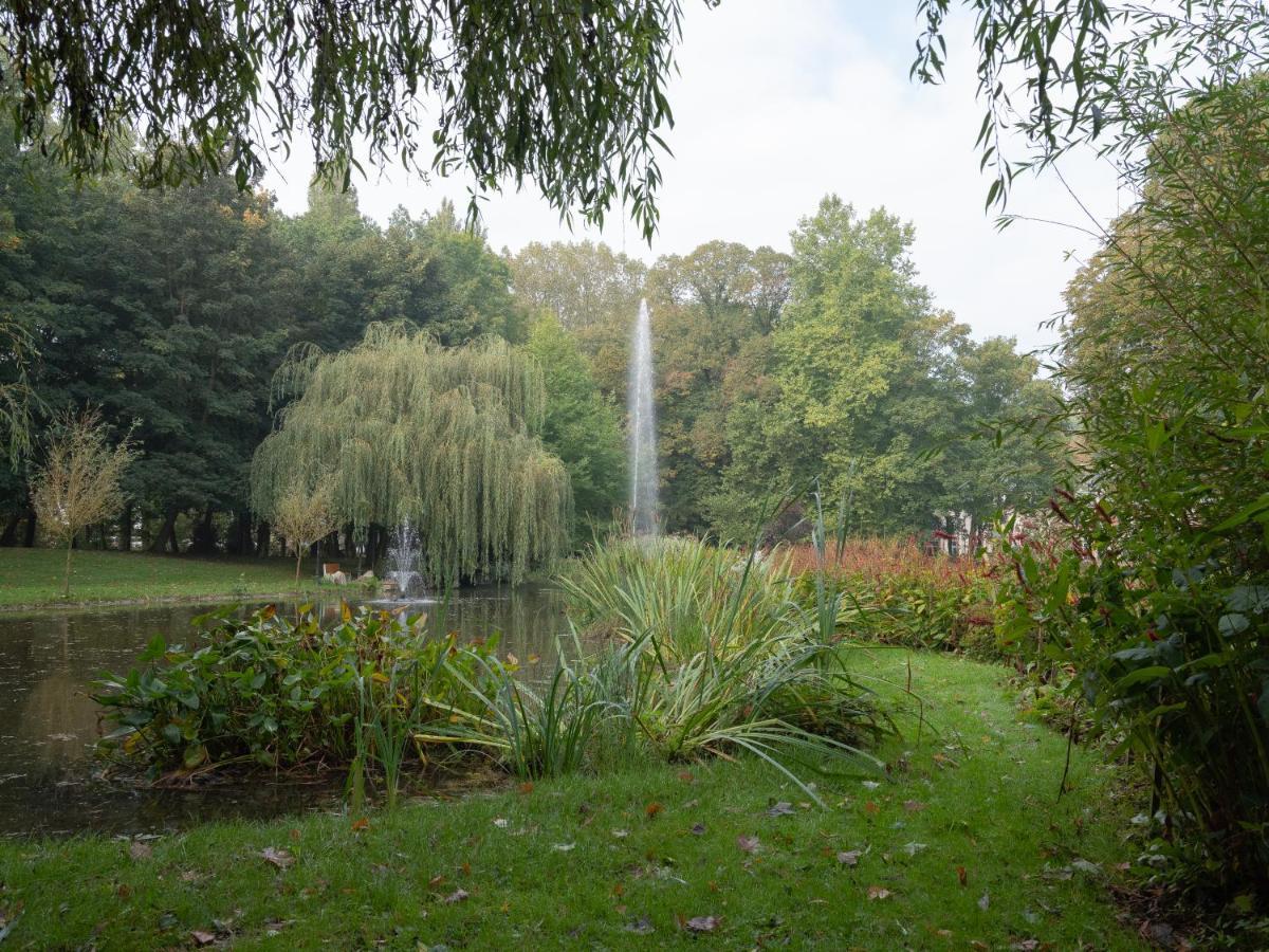 Le Chateau De Beaulieu Hotel Busnes Exterior photo